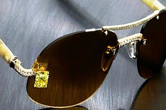 Окуляри Luxuriator Canary Diamond – $65 000